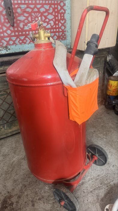 Огнетушитель новый 35 кг