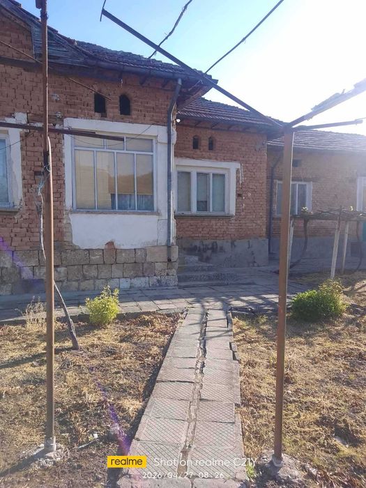 Продава се къща в село Муселиево