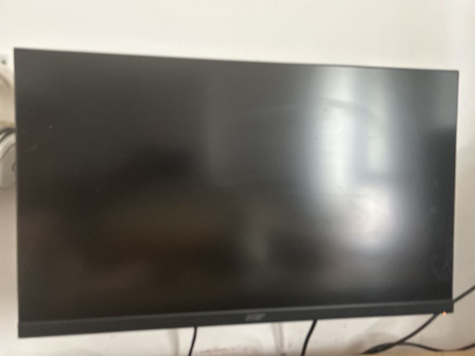 Vand caluclator + monitor de gaming
