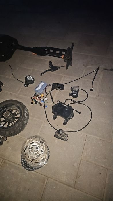 Vand piese trotinete electrice