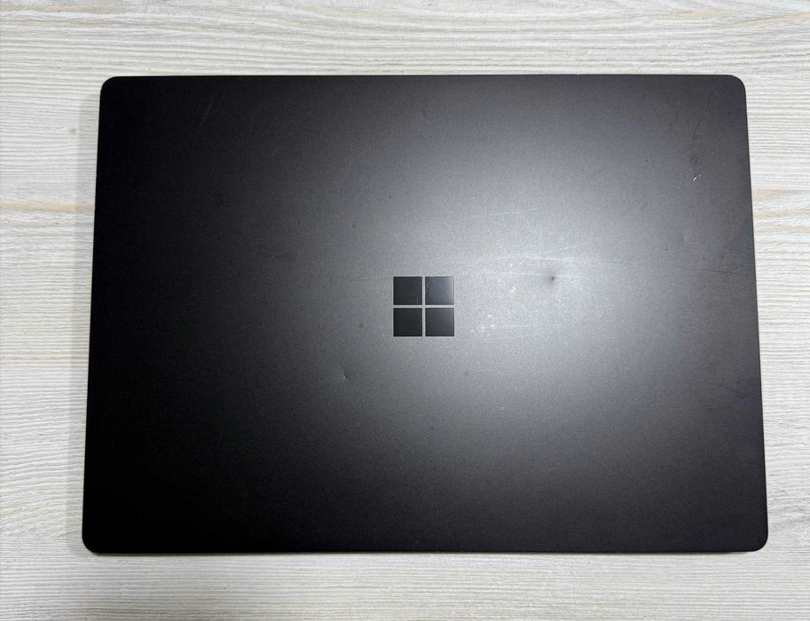 Microsoft Surface Laptop 4 13,5" 2K Сенсор core i7-1185G7 16GB/512GB