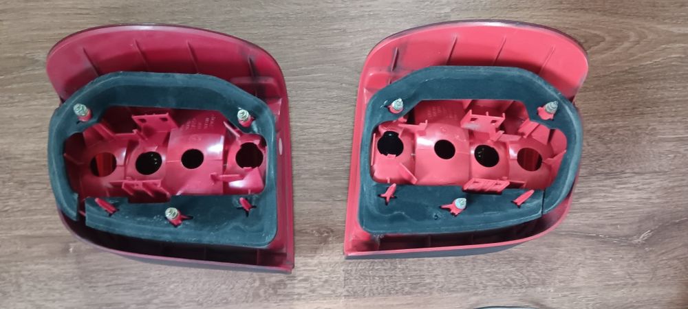 Faruri spate Wolswagen Polo 2001 model 6N2