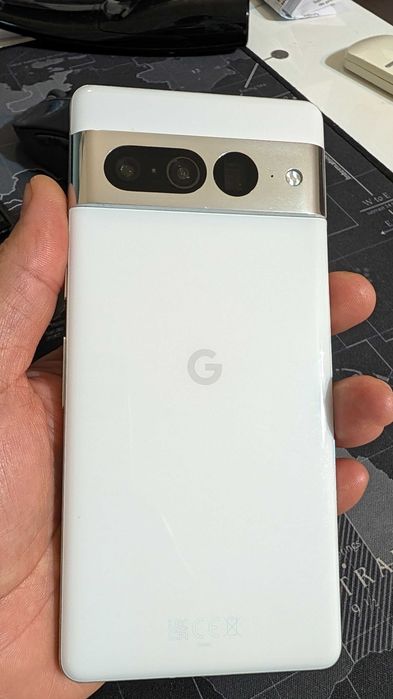 Google Pixel 7 Pro 128GB / 12GB RAM – Impecabil, husă Spigen + folie