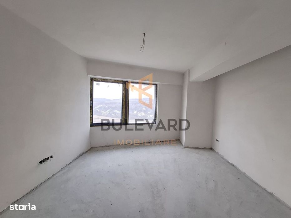 Penthouse 194 mp utili + 4 balcoane, view superb!