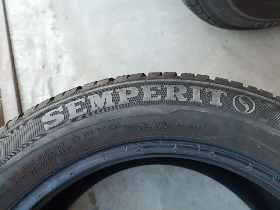 Anvelope iarna 205 55 16 Semperit
