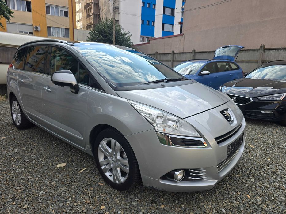 PEUGEOT 5008 2011 — imagine 2