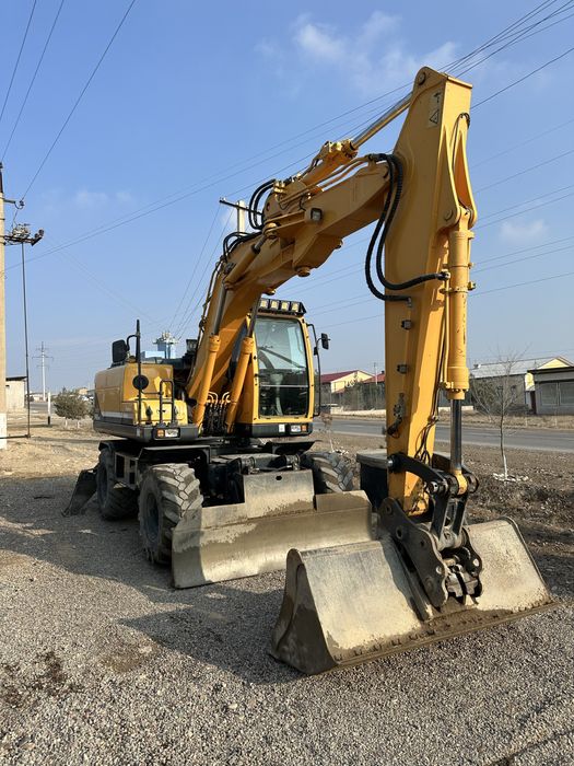Hyundai эксковатор 140. W-9.  2010.