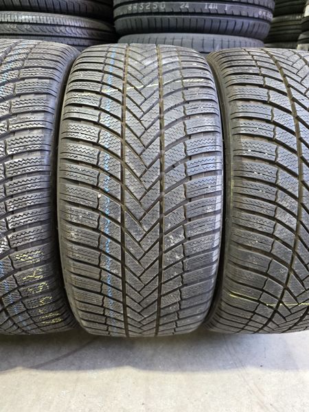 245/40/19 BRIDGESTONE 4бр