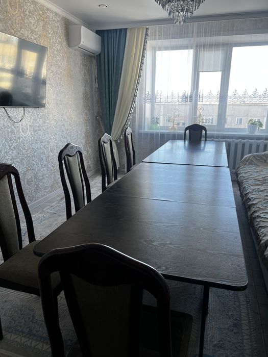 Стол-трансформер очень удобно компактно