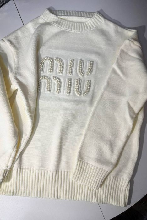 Pulover dama, pe stoc