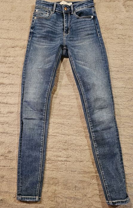 Blugi și colanti piele eco