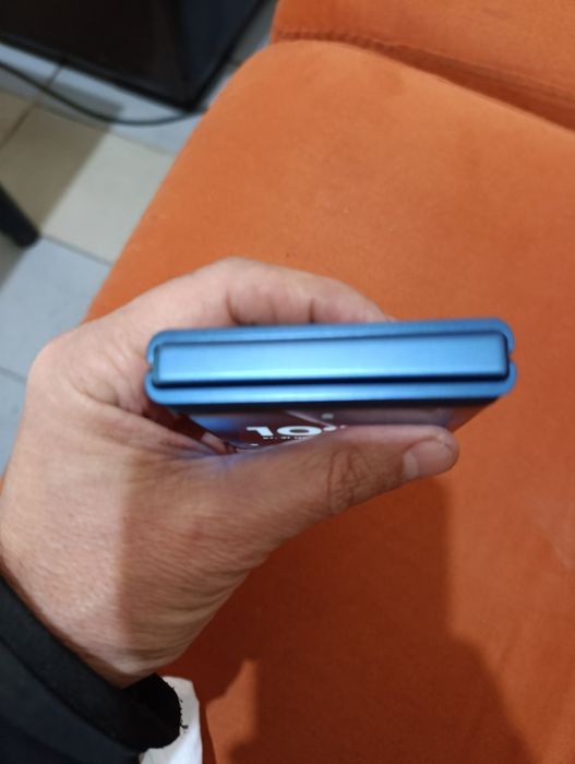 Моторола razr 60blu