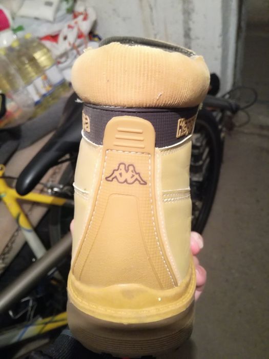 Vând,ghete,noi,de calitate superioară