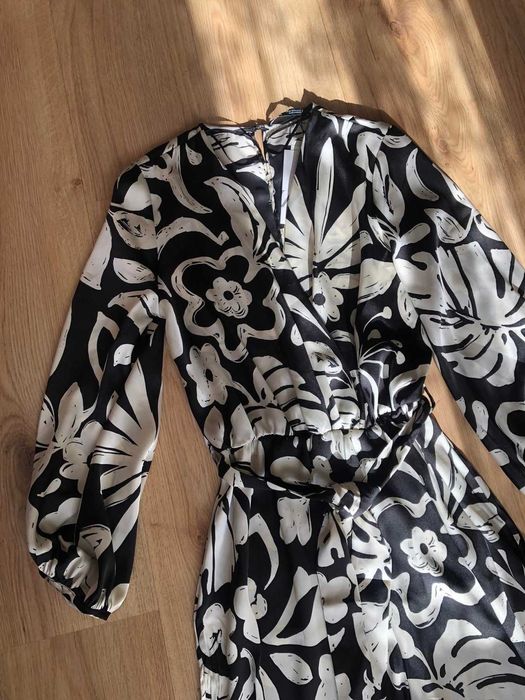 Сатенен гащеризон Zara в бяло и черно