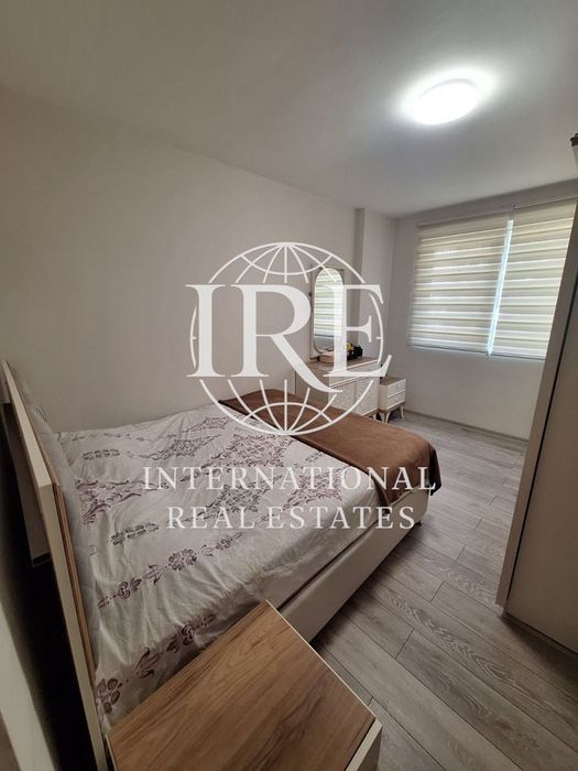 Продава се Тристаен апартамент в Варна, Възраждане 1 - 100 кв.м за 1198 €/кв.м - Снимка #4