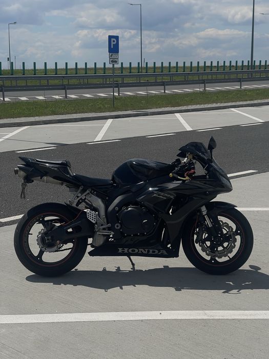 Honda CBR 1000RR Fireblade SC57