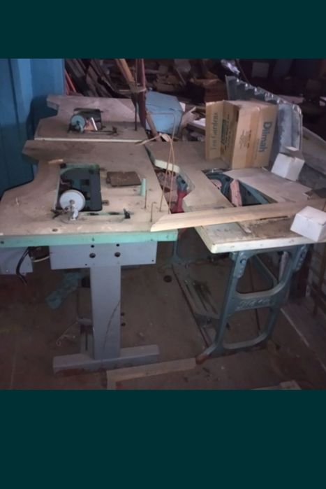 Продам швейные столы.