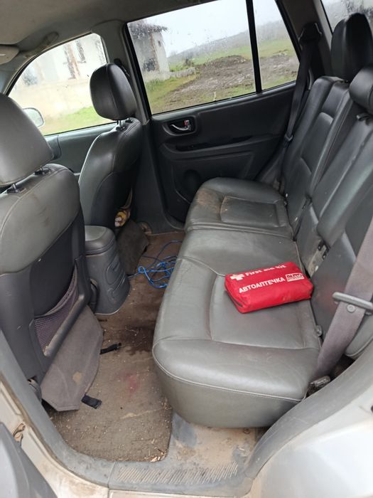 Продава се на Части Hyundai Sante Fe