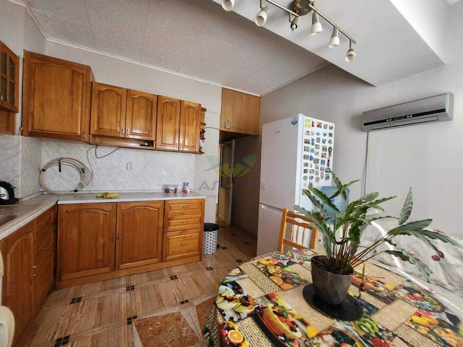 Продава се Двустаен апартамент в Пазарджик, Ставропол - 60 кв.м за 1084 €/кв.м - Снимка #1