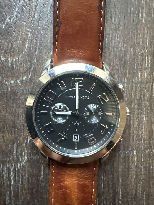 Vand ceas Michael Kors folosit putin