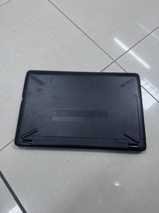 Лаптоп HP 15-bs1xx i5