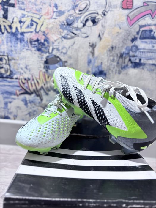 Продам бутсы для футбола