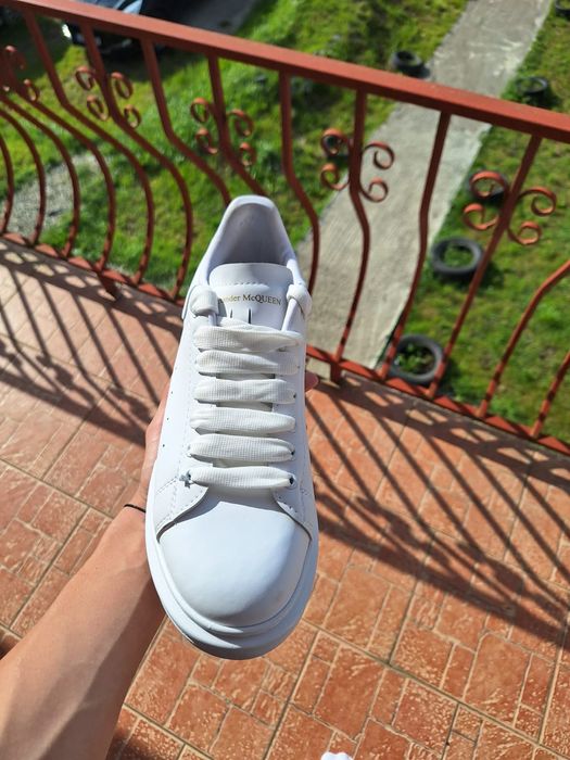 Alexander Mcqueen Sneakers