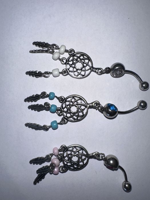 Пиърсинги пъп/ устна / уши / вежда