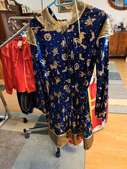 Costumații serbări