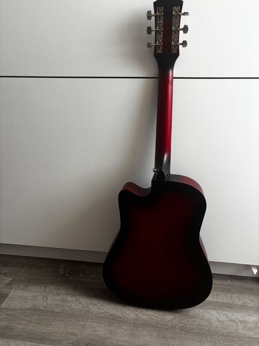 chitara acustica