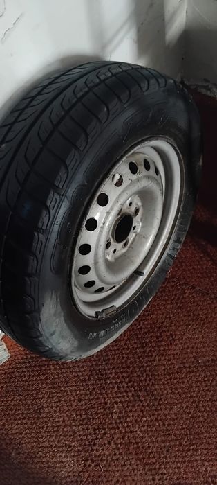 Продам колесо на 13