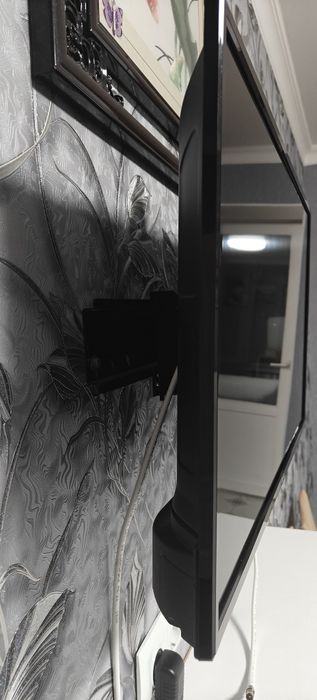 Телевизор Elenberg