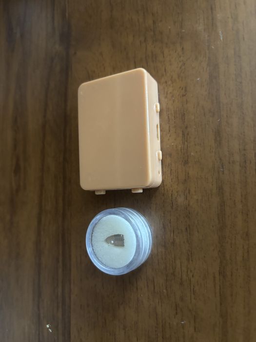 Casca japoneza cu cutie GSM noua , plus cartela cu numar activ