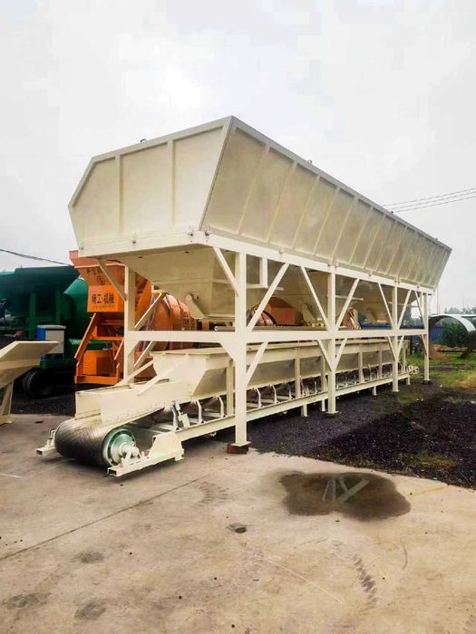 Бетон узел  (БСУ) 35куб/час-180куб/час в наличии,Сервис-10 год