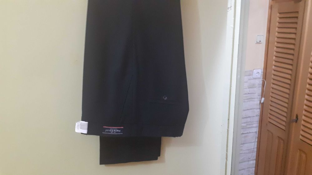 Vind pantaloni barbati de iarna, noi, stofa, nefolositi, mar.52.