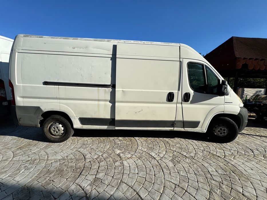 Vând Peugeot Boxer 2010