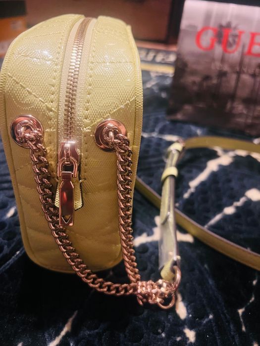 Guess оригинална дамска чанта