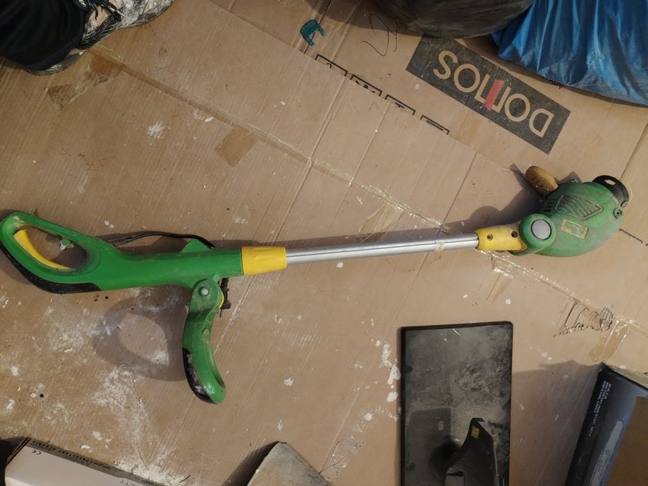 Cositoare tuns iarba