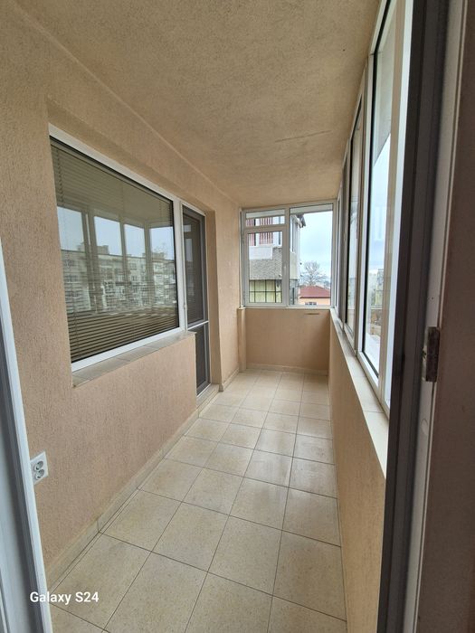 Дава се под наем Тристаен апартамент в Варна, Младост 1 - 100 кв.м за 698.19 € - Снимка #19