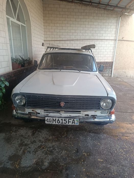 газ Волга 2402 сотилади
