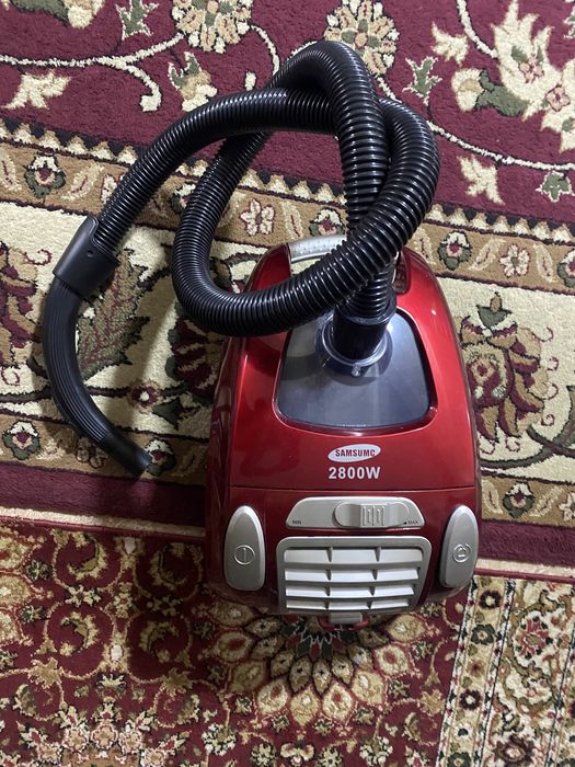 Продам 2 пылесоса