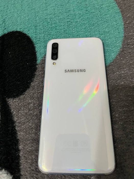 Самсунг а50 продаи