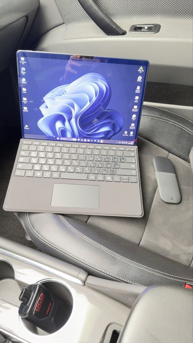 Microsoft Surface pro 12 Snapdragon X Elite