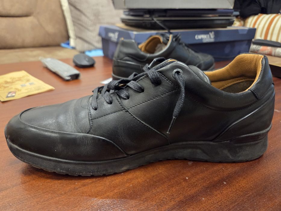 Salamander Сникърси,
150 лв.