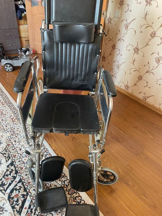 Инвалидная коляска