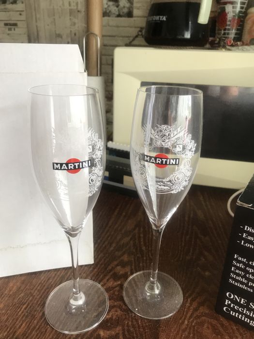 Овощерезка и фужеры