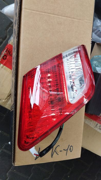 Задний фонарь камри 40