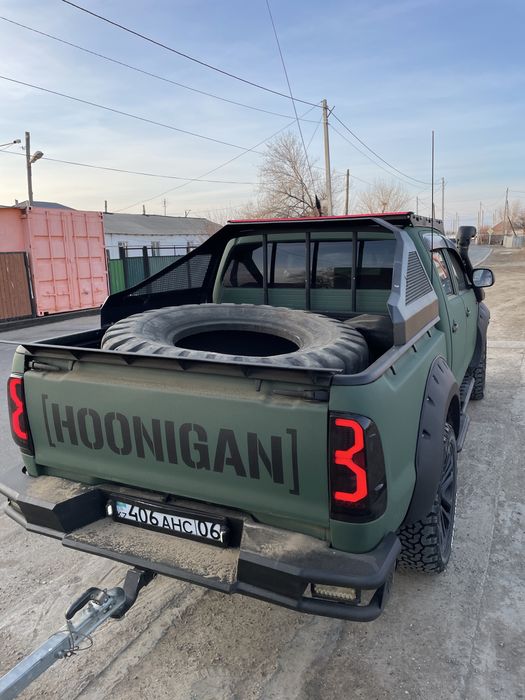 Продам внедорожник хайлюкс