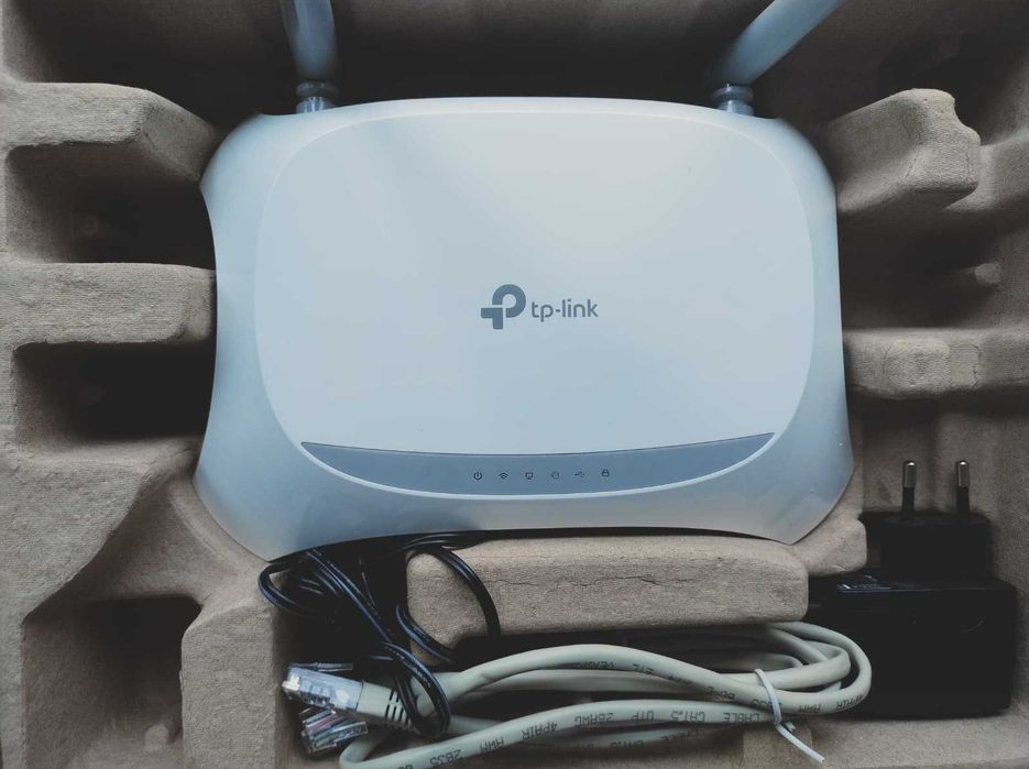 Router wireless N300 TP-Link TL-MR3420, 3G/4G, Internet backup