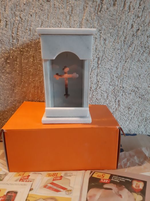 Фенери мрамор Кавалa